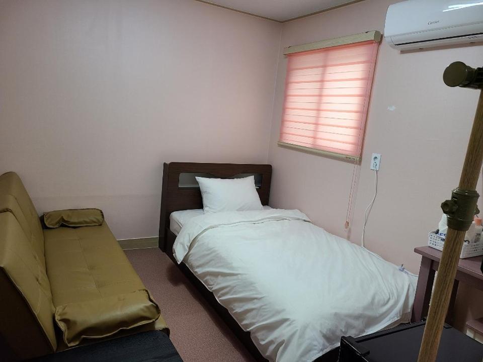 Joy Guest House Asan Exterior photo